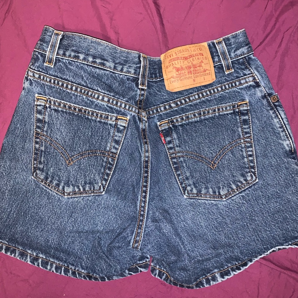 Vintage Dark Wash Levi Shorts